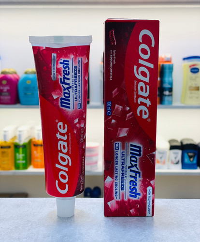 خمیر دندان قرمز MaxFresh UltraFreeze حجم100 میل