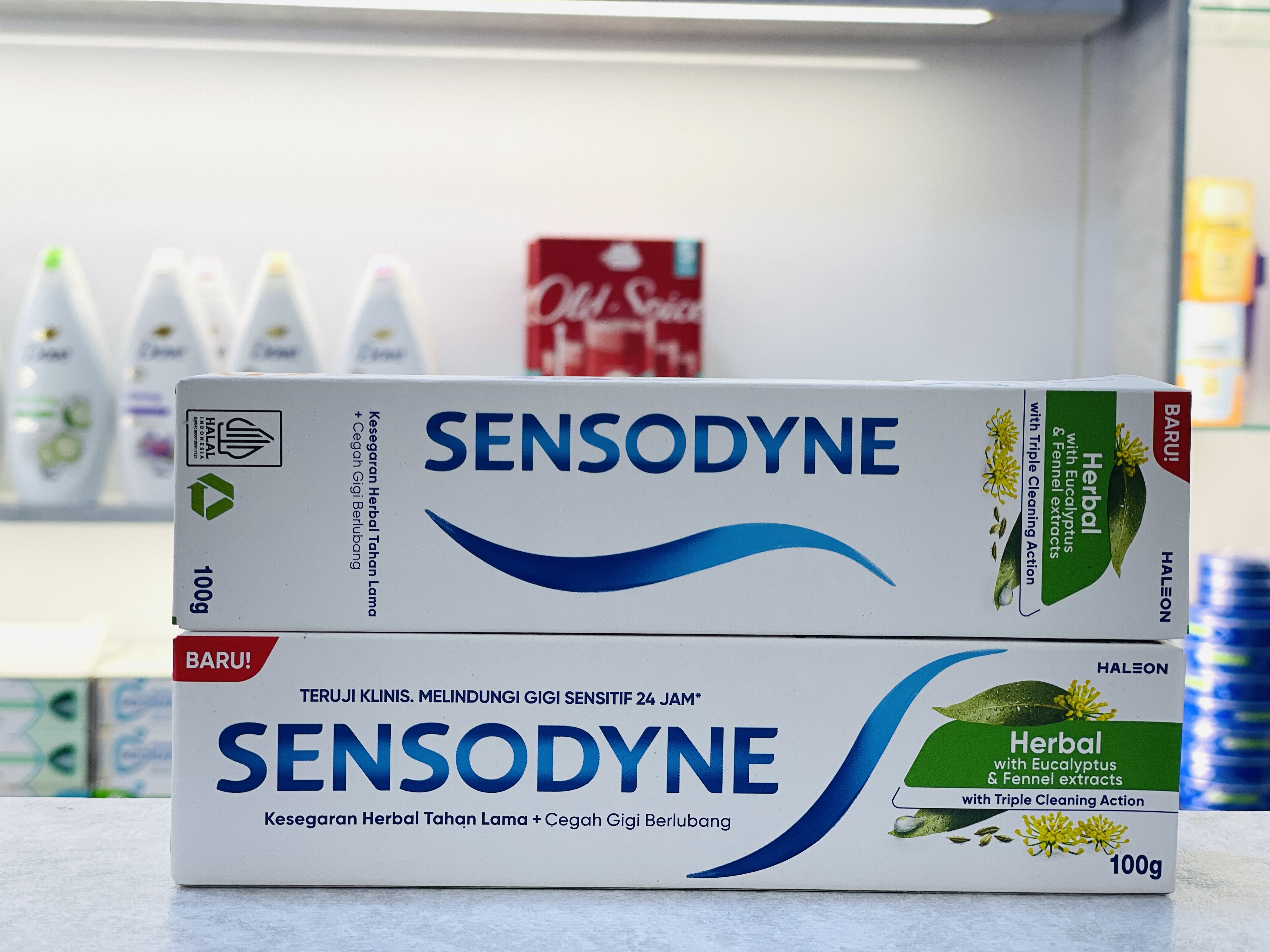 خمیردندان سنسوداین Herbal با عصاره اکالیپتوس و رازیانه – Sensodyne Herbal 100g